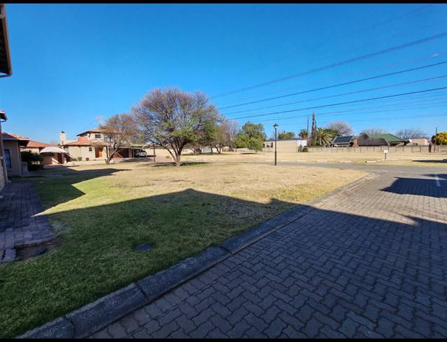 244M² VACANT LAND FOR SALE IN RISIVILLE